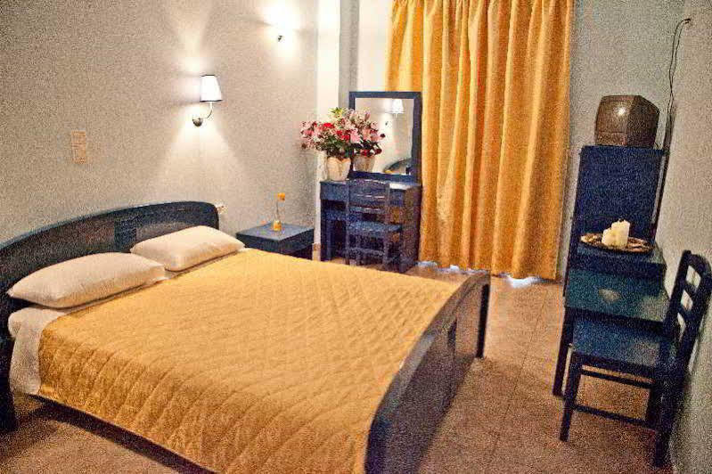 Hotel Venetia Perdika  Eksteriør bilde